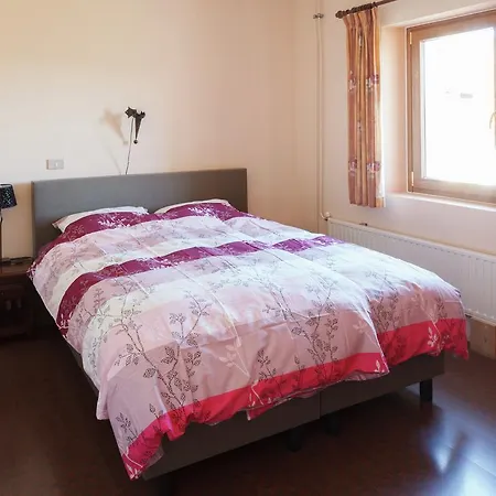 Vintage In Poffabro With Picturesque View Daire Frisanco