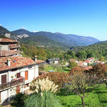 Vintage In Poffabro With Picturesque View * Frisanco